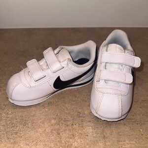 NIKE CORTEZ - BASIC